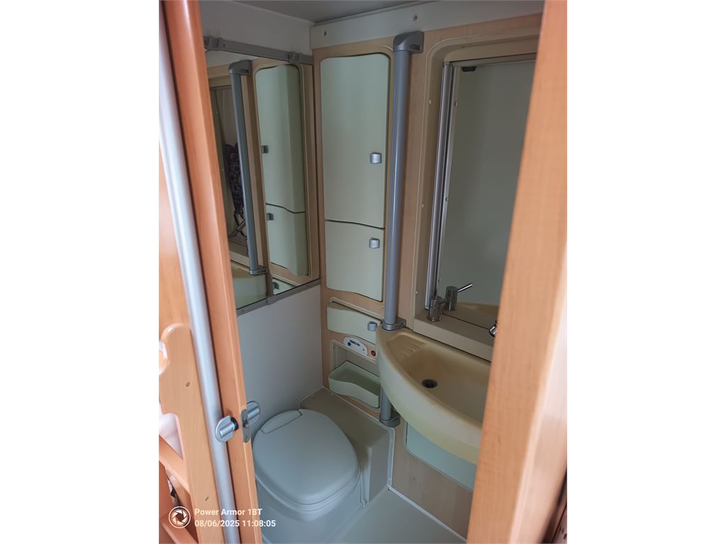 Hymer C 524 usato foto 11