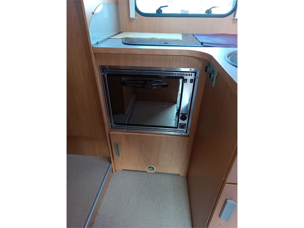 Pilote Bavaria T 067 XFT usato foto 14